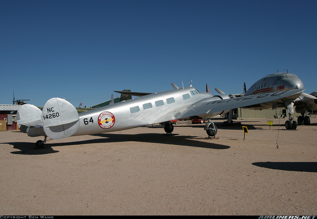 Lockheed UC-36A Electra con número de Serie 43-56638. Conservado en el Pima Air and Space Museum en Tucson, Arizona