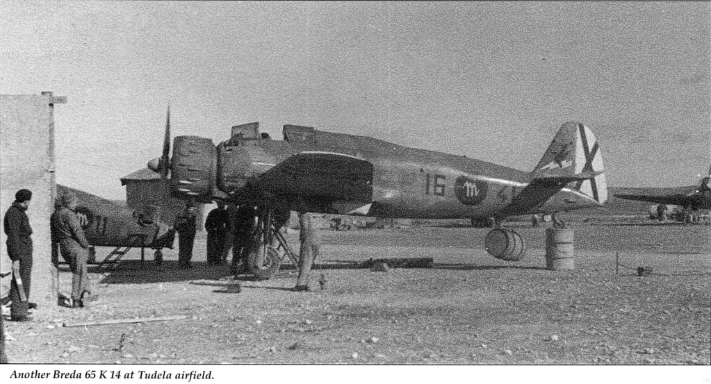 Breda 65 14 K en el aeródromo de Tudela