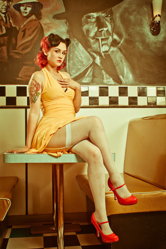detective_pinup_by_Orkslasher