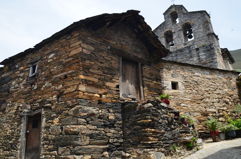 PEÑALBA DE SANTIAGO-22-6-2017-LEÓN - Los pueblos más bonitos de España-2010/2023 (43)